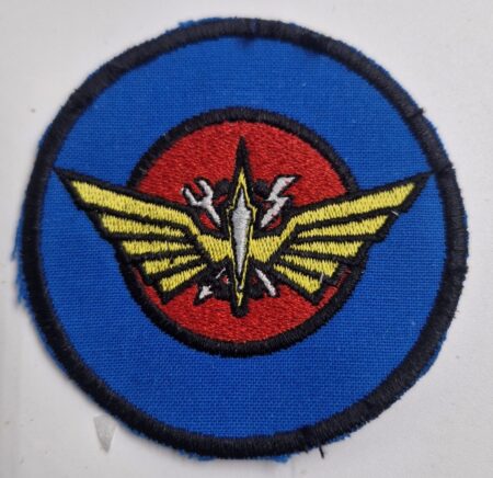 32 <br/> <br/>Patch: Maintenance Squadron, Tel Nof Airbase (Air Force Base 8) <br/> <br/>
